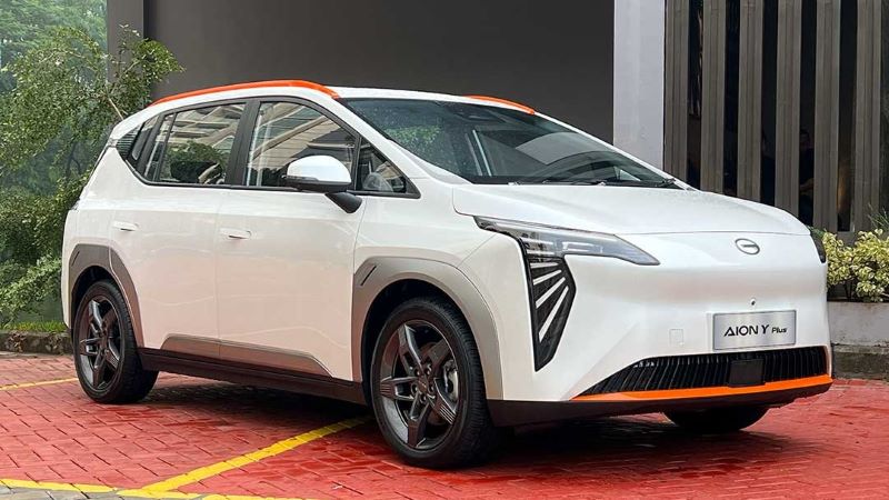 AION Y Plus, MPV listrik modern yang dilengkapi teknologi canggih ADiGO.