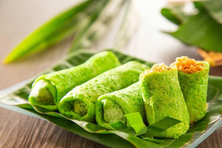 Mengenal Dadar Gulung, Jajanan Panekuk Khas Indonesia.