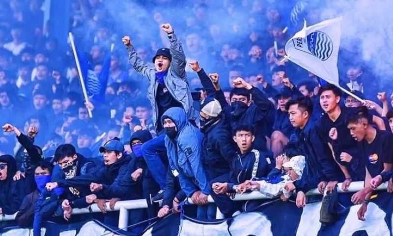 Suporter Persib Bandung.