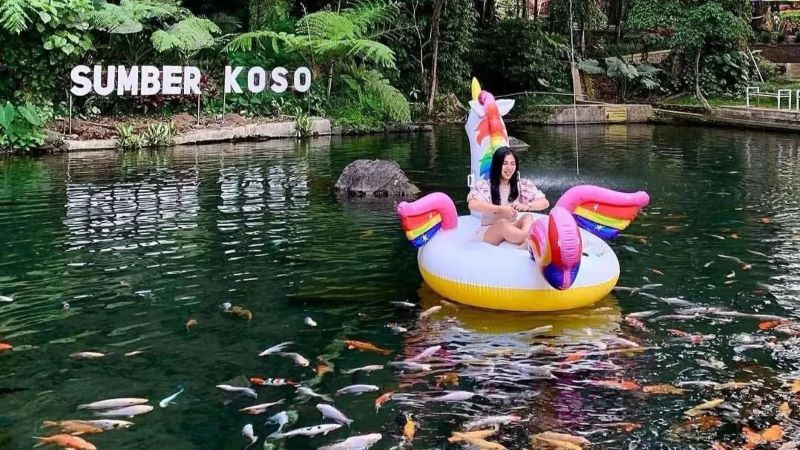 Wisata Alam Sumber Koso Ngawi.