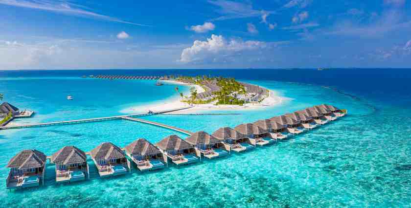 Ilustrasi sebuah pulau (Traveloka)