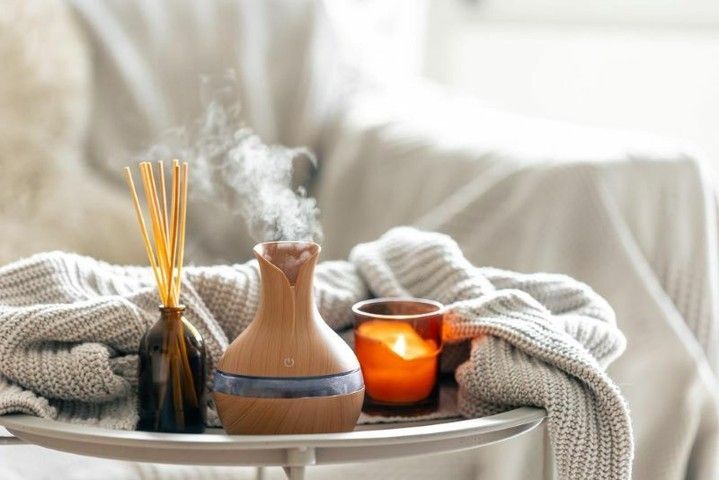 Ilustrasi aroma terapi, tips memilih pengharum ruangan bikin betah.