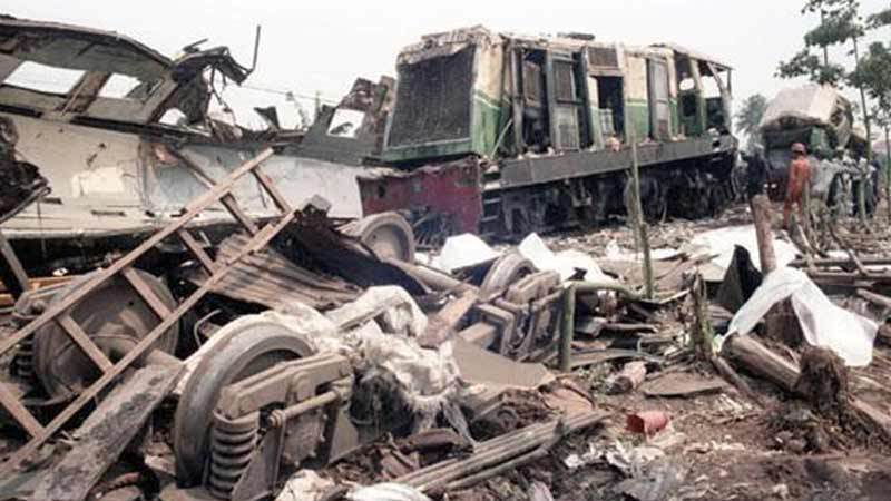 Tragedi Kereta Bintaro: Luka Mendalam dalam Sejarah Perkeretaapian Indonesia