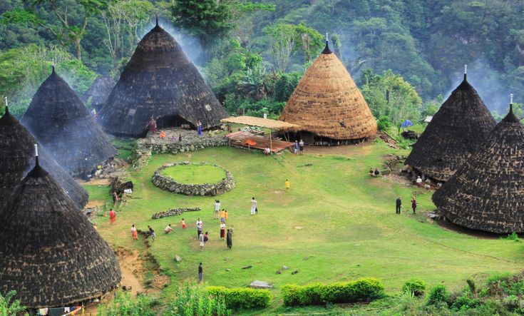 Ilustrasi Desa Wae Rebo, Manggarai (Pinterest)