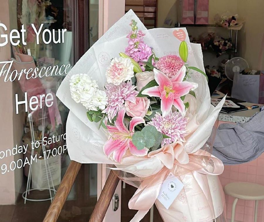 Buket bunga di Kaninara Florist.