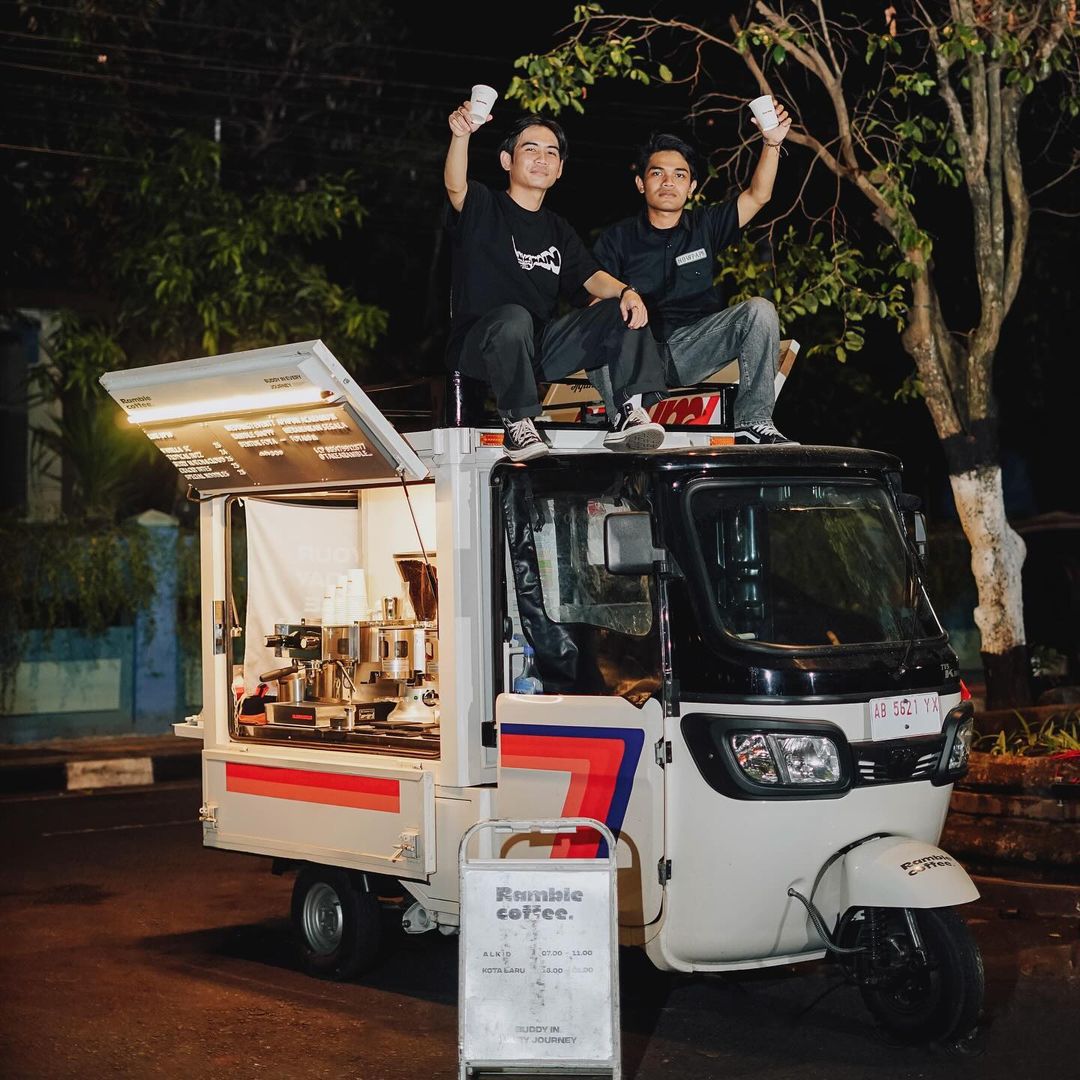 Ilustrasi street coffee di kawasan Kotabaru Jogja. (instagram/@takearamble_)