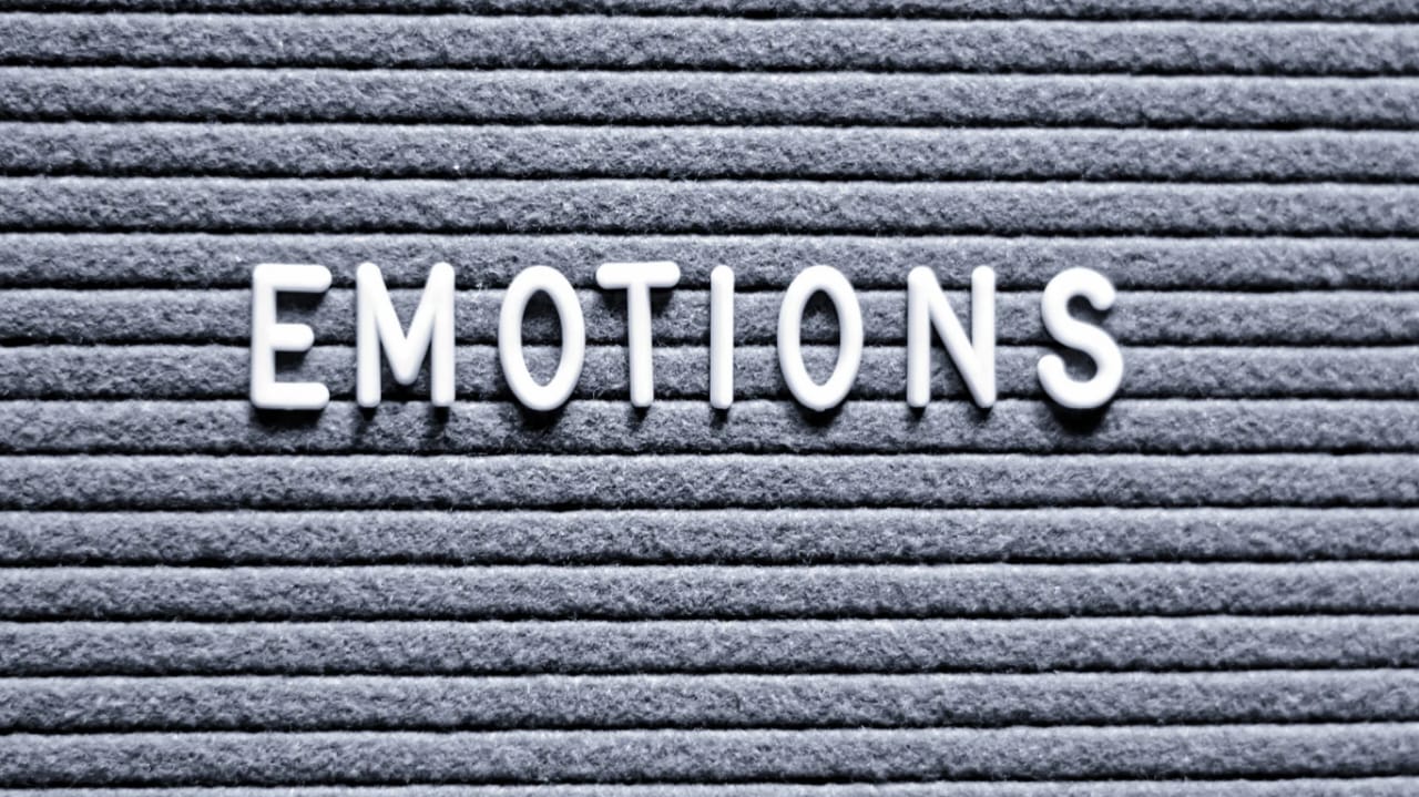 (ilustrasi emosional, Canva)