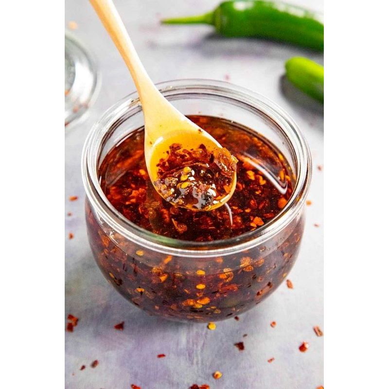 Ilustrasi Chili Oil.