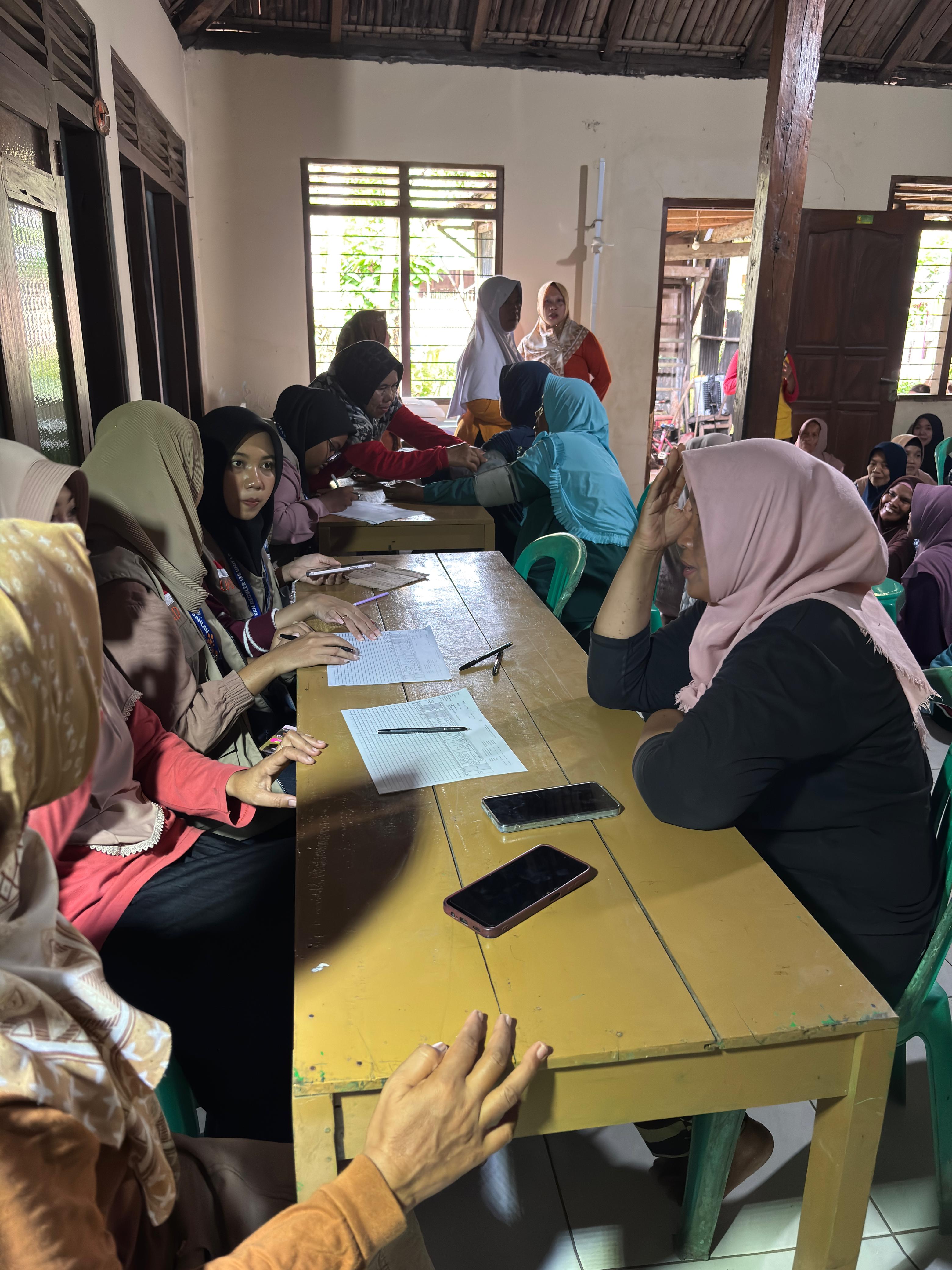 Posyandu di Dusun Kebon, Desa Tepakyang, Kecamatan Adimulyo, Kabupaten Kebumen, Jawa Tengah.
