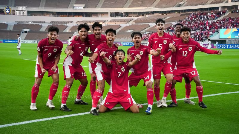 Timnas Indonesia U-17 lolos ke piala dunia di Qatar 2025.