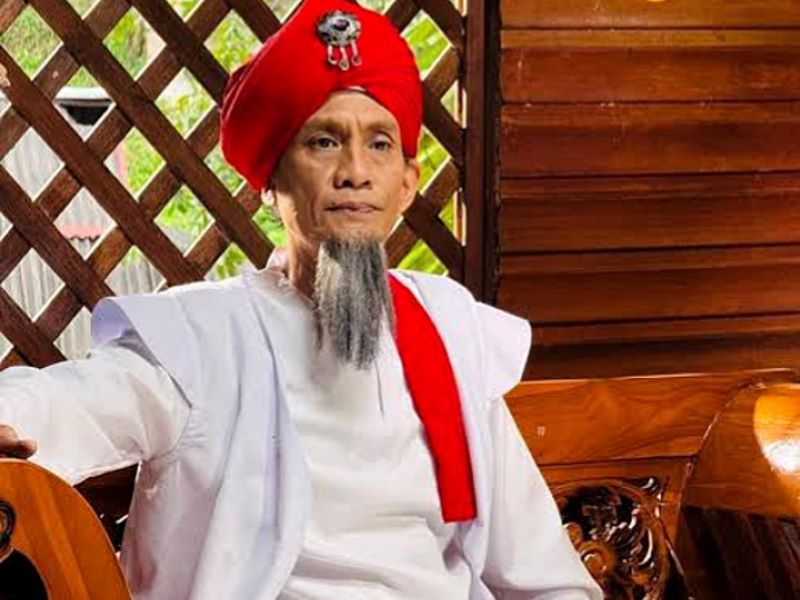 Tokoh Walid Muhammad pemimpin sekte dalam serial Bidaah.