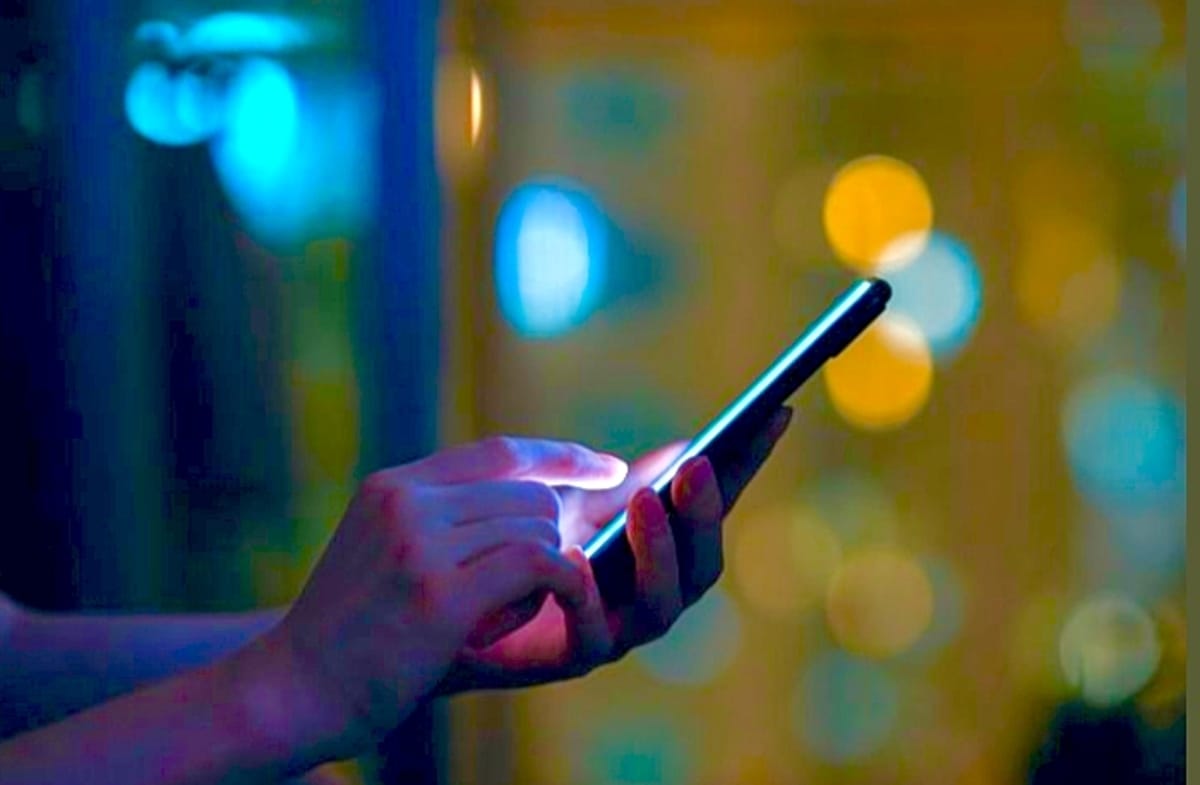 Ilustrasi penipuan daring  (Foto: Pinterest)