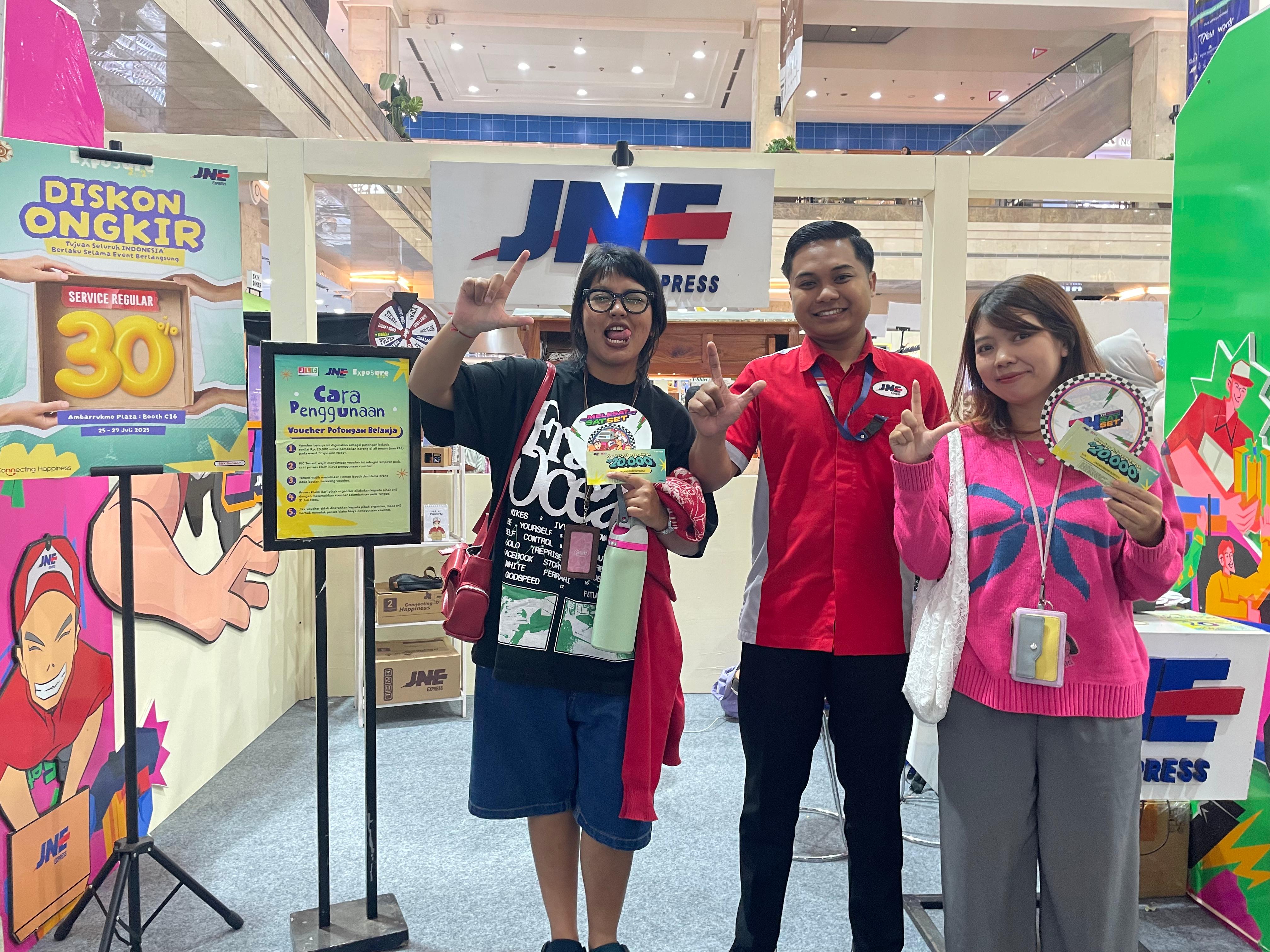 EXPOSURE, thematic curated market di Yogyakarta yang diselenggarakan oleh Ikatan Keluarga Mahasiswa Manajemen (IKAMMA) Fakultas Ekonomika dan Bisnis Universitas Gadjah Mada kembali digelar tahun ini.
