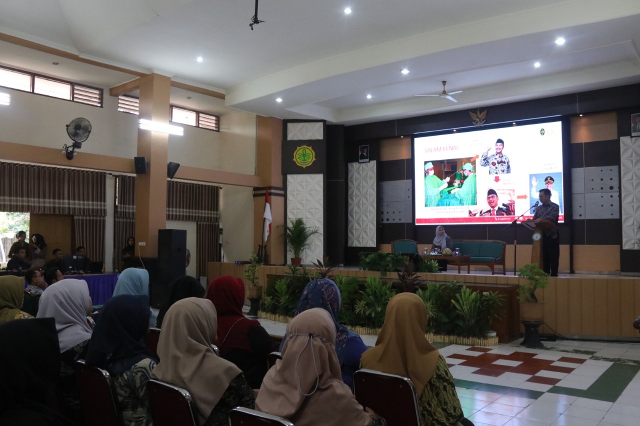Walikota Jogja Hasto Wardoyo saat menjadi pembicara di Polbangtan Yogya-Magelang.