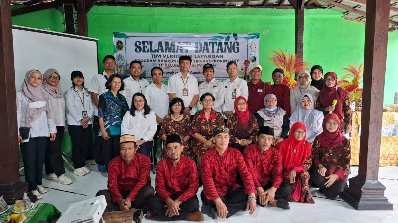 Suasana kunjungan tim verifikasi.&nbsp;