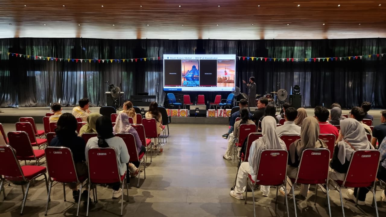 Challenge on Product Design and Ergonomics (CHRONICS) 2025 di GIK UGM. Kompetisi Desain dan Ergonomi Produk se-Asia ini adalah acara tahunan Himpunan Mahasiswa Teknik Ind
