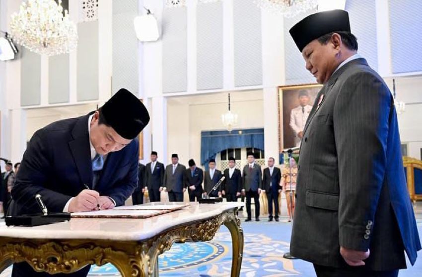 Erick Thohir dilantik oleh Presiden Prabowo Subianto menjadi Menpora.