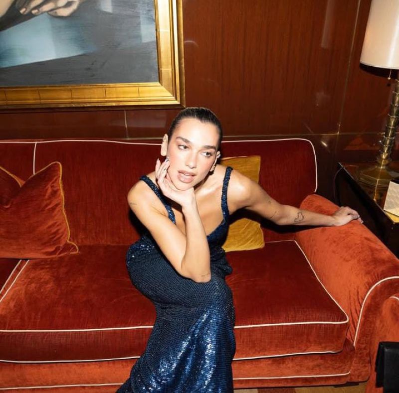 Dua Lipa putus hubungan kerjsasama dengan Manajer David Levy Gegara Boikot Kneecap.