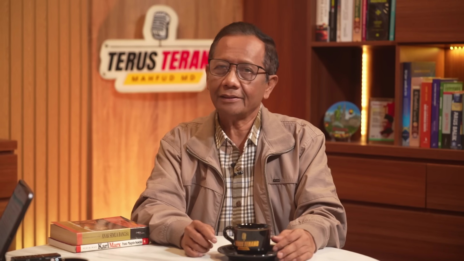 Mahfud MD dalam Podcast Terus Terang.