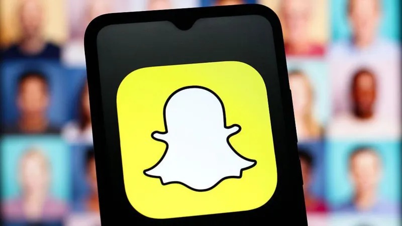 Darurat penyimpanan, Snapchat tiba-tiba tagih biaya ekstra untuk foto lama.