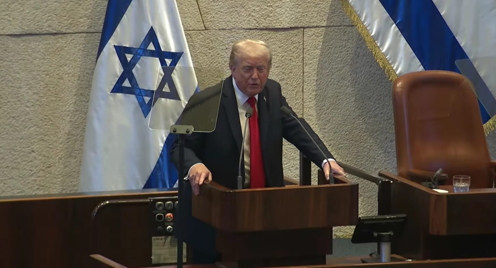 Presiden AS Donald Trump saat menyampaikan pidatonya di Parlemen Israel, Knesset. (Tangkapan Layar/YouTube The White House)