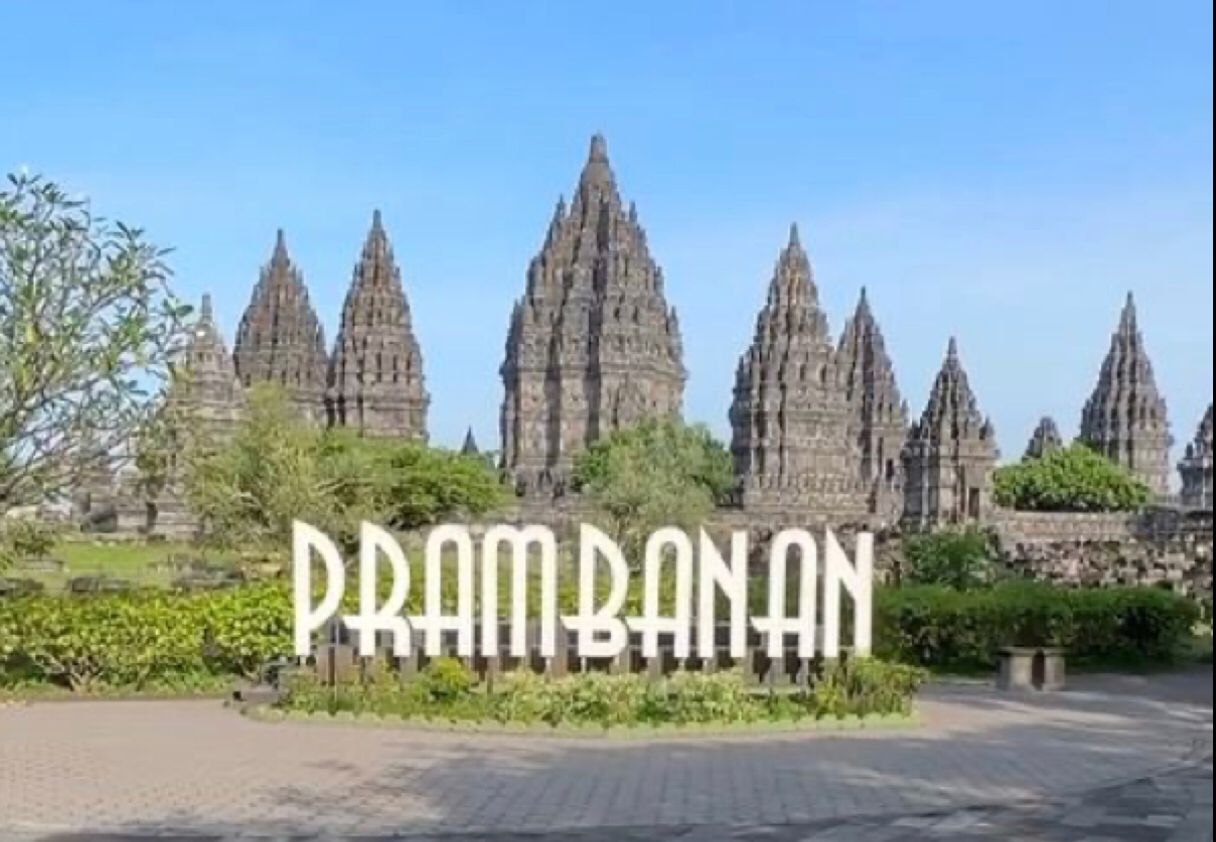 Mitos Candi Prambanan bagi pasangan belum menikah (Pinterest)
