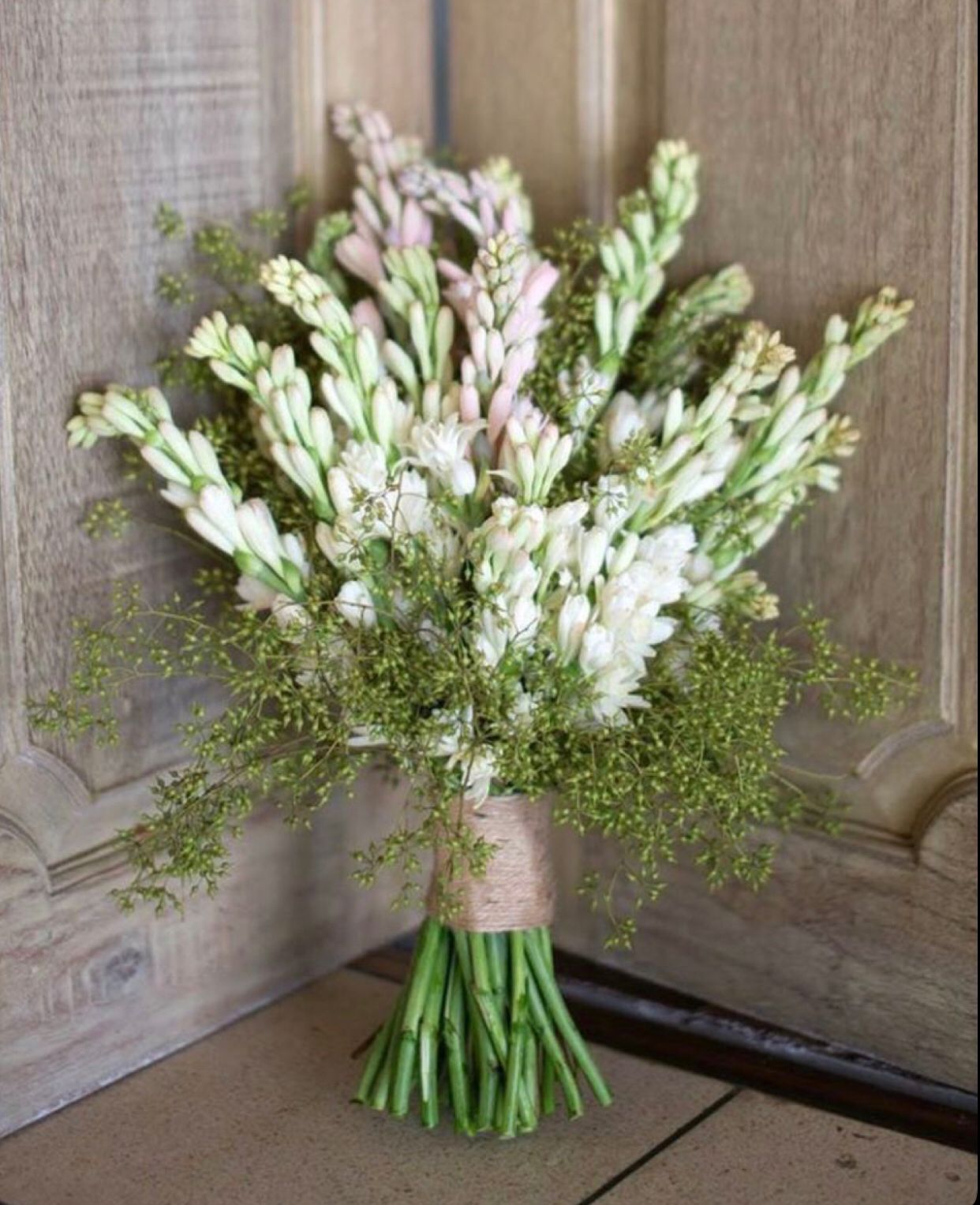 Mitos Bunga Sedap Malam (pinterest)