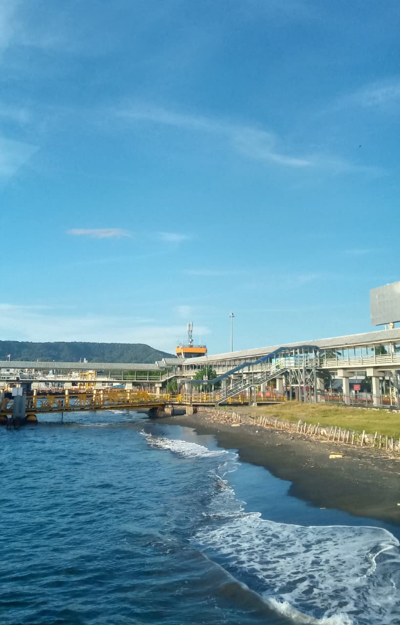 Pelabuhan Ketapang (Hanifah Okta)