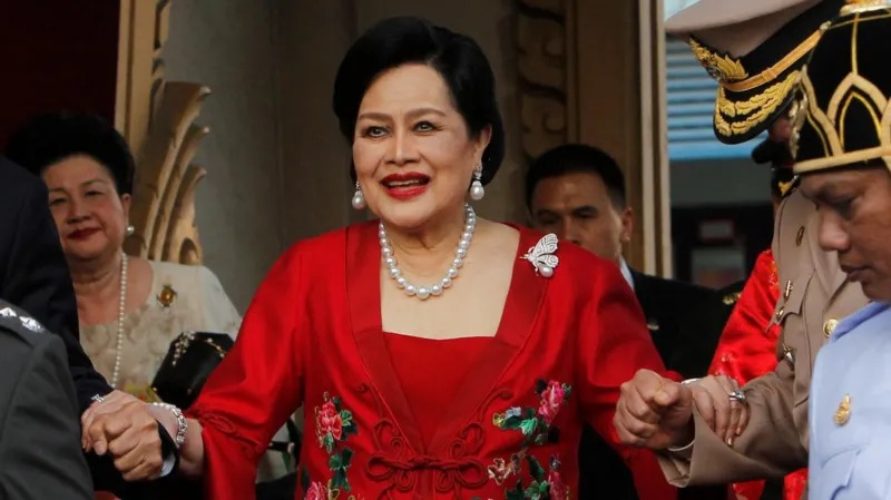 Ratu Sirikit (Sumber: BBC)
