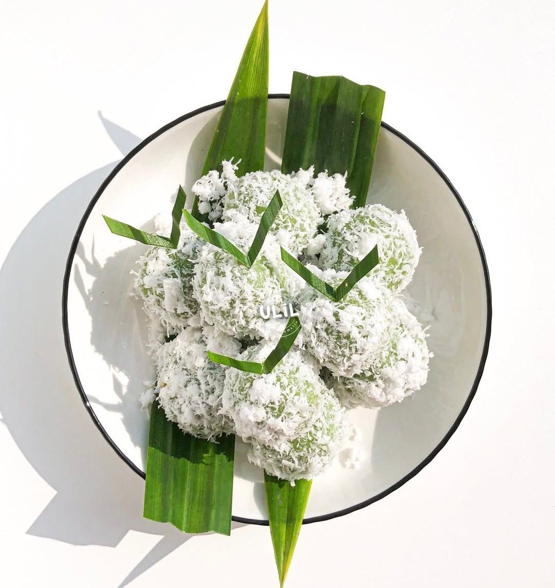 Ilustrasi klepon ijo (foto: pinterest)