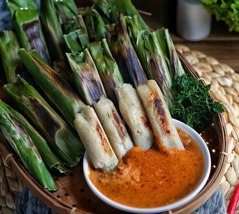 Ilustrasi otak-otak bakar ikan tenggiri  (foto: pinterest)