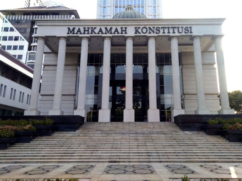Mahkamah Konstitusi.