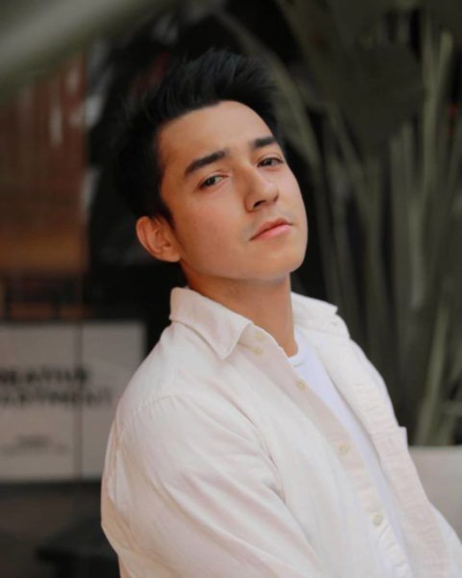 Aktor Malaysia, Aliff Ali (Sumber: Pinterest)