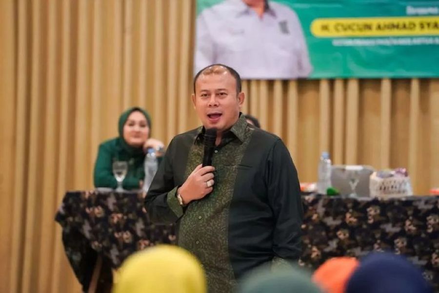 Wakil Ketua DPR, Cucun Ahmad Syamsurijal, menegaskan program Makan Bergizi Gratis (MBG) tidak memerlukan tenaga ahli gizi maupun Persagi. (Sumber: Pinterest)