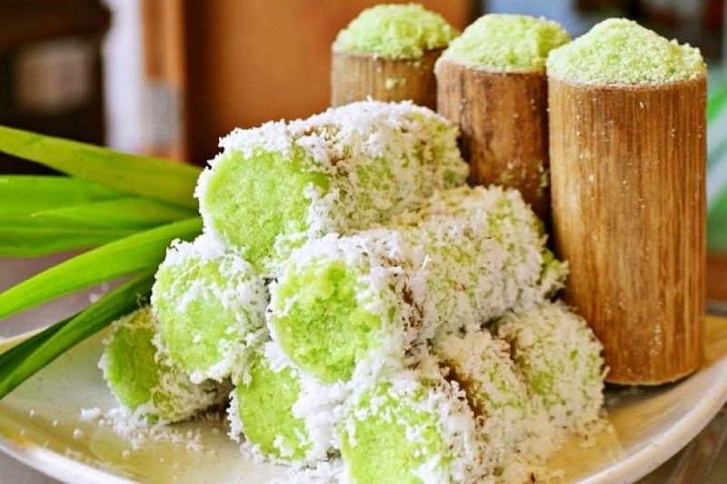 Kue Putu.