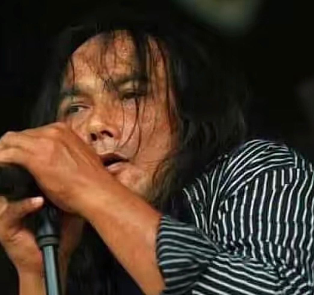 Ilustrasi Ecky Lamoh seorang mantan vokalis band Edane (foto: tiktok, Reallist Media)