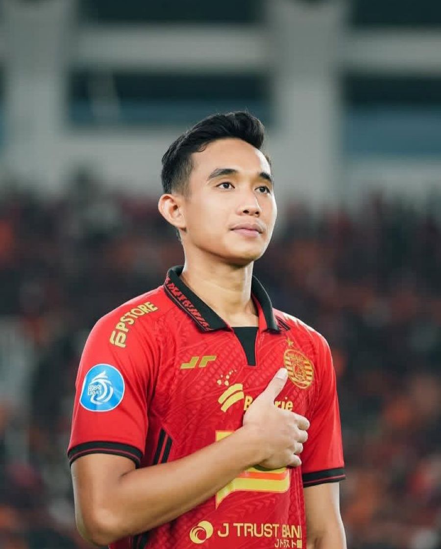 Publik Indonesia menaruh harapan besar pada Rizky Ridho, kandidat Puskas Award 2025. (Sumber: Pinterest)