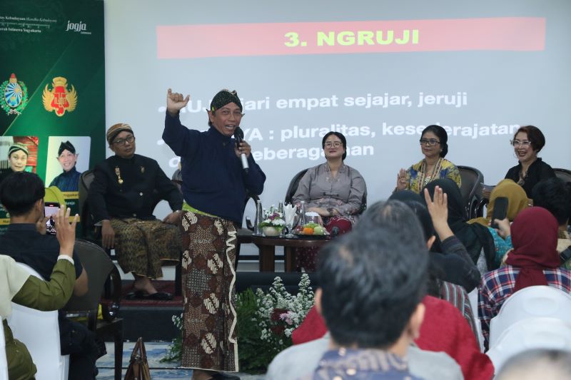 Seminar Catur Sagatra 2025 khusus mengangkat tema mendalam Kalyana: Olah Pikir-Olah Raga-Olah Jiwa.