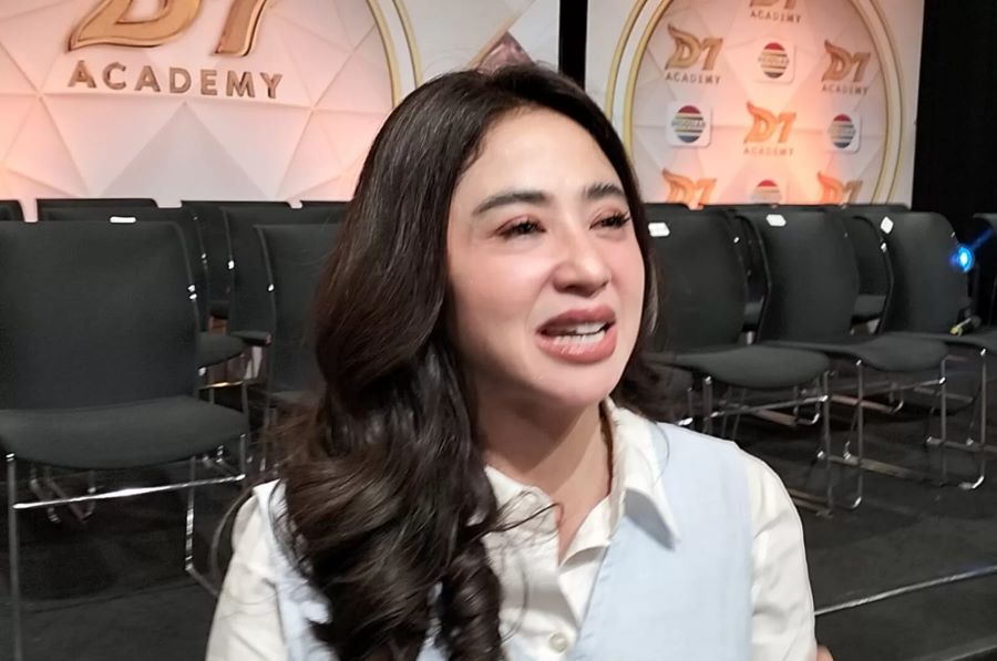 Dewi Persik