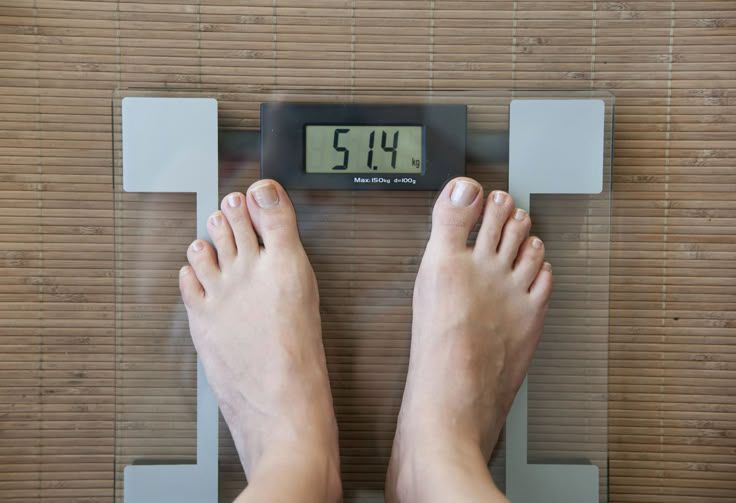 Ilustrasi 7 tips efektif menurutkan berat badan secara alami. (Pinterest)