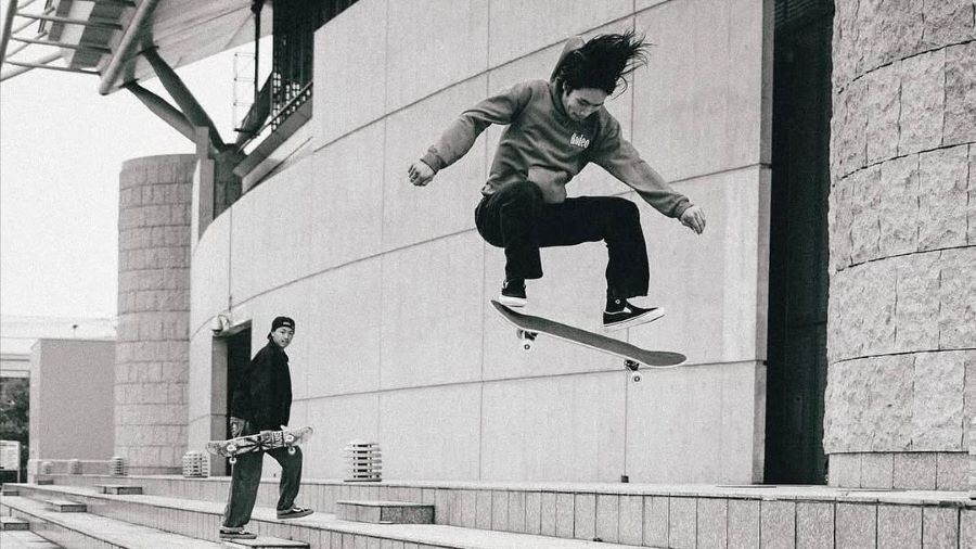 skateboard