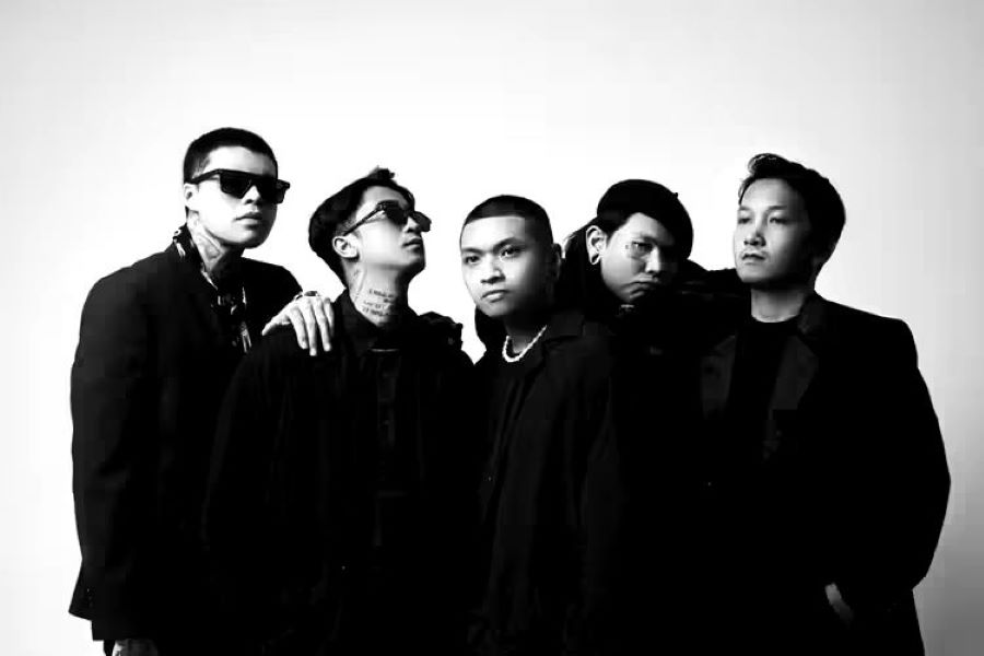 Personel Gho$$ - Sumber: Website Hypebeast