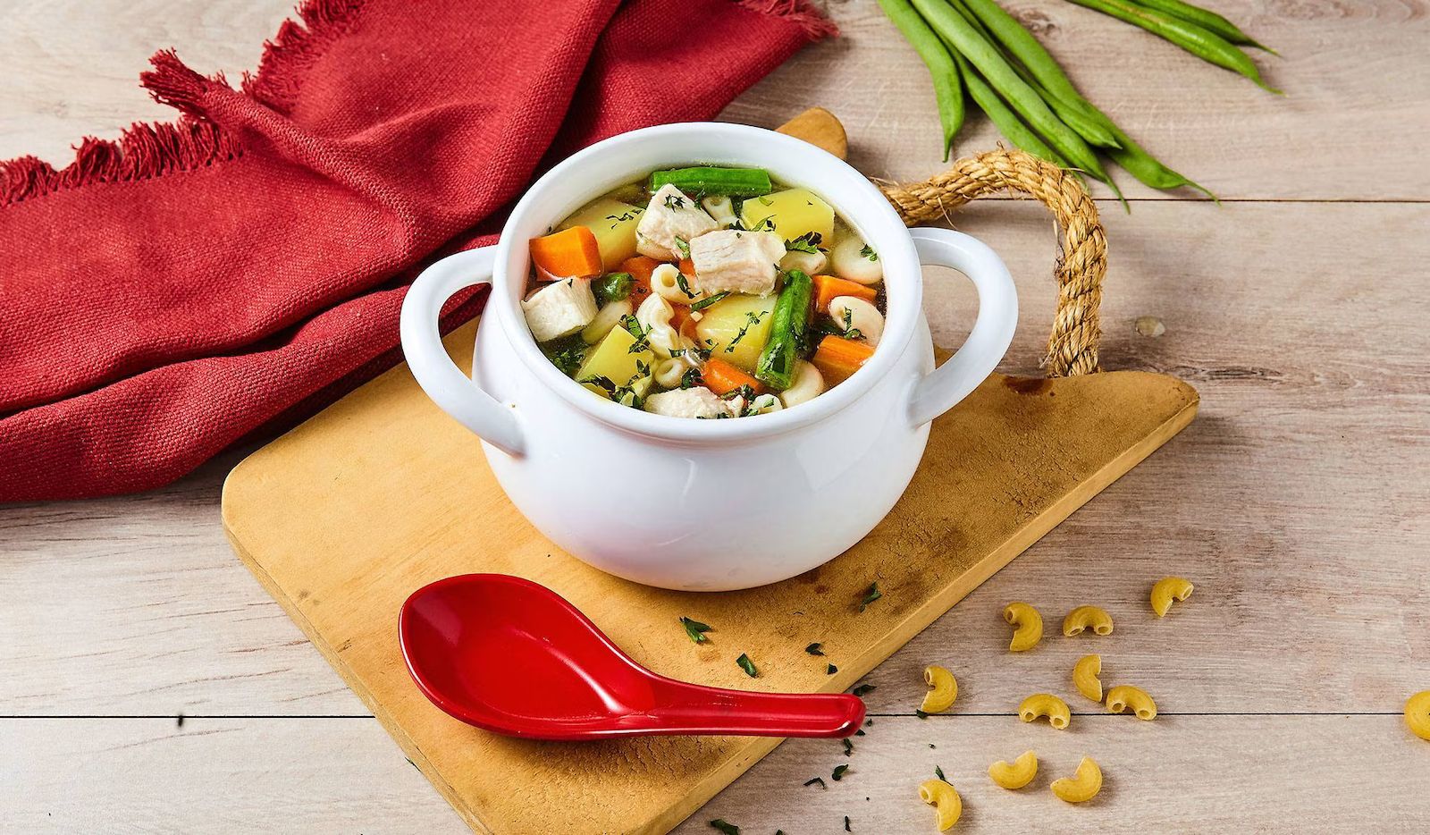 Resep sup ayam makaroni rumahan.