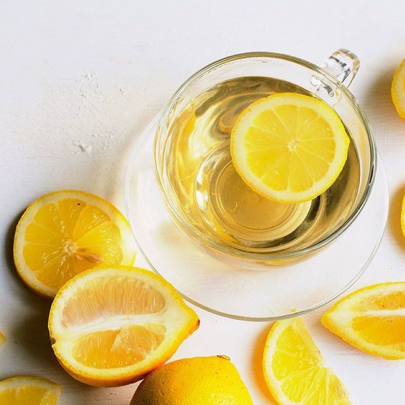 Air Lemon Hangat yang Baik diminum Setiap Pagi. (Pinterest)