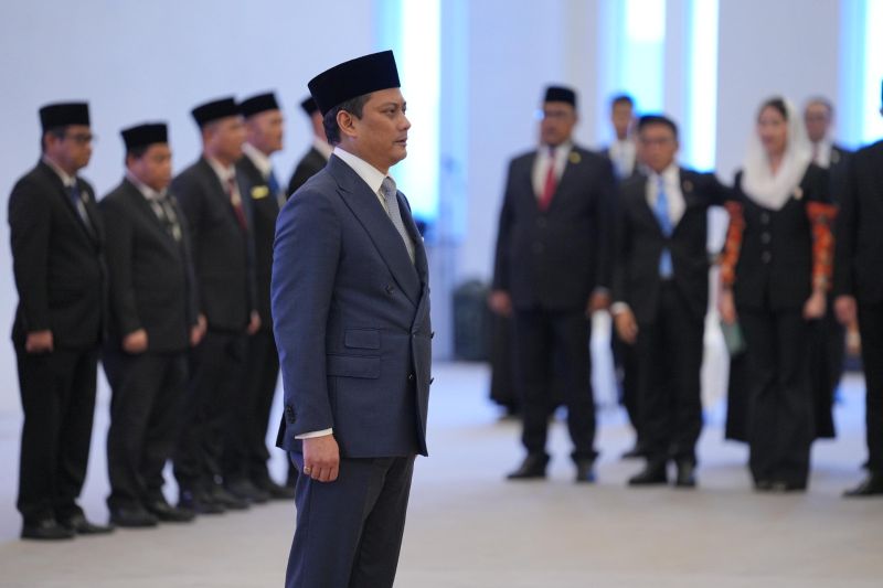 Thomas Djiwandono saat dilantik menjadi Deputi Gubernur BI di Mahkamah Agung, Jakarta Pusat.