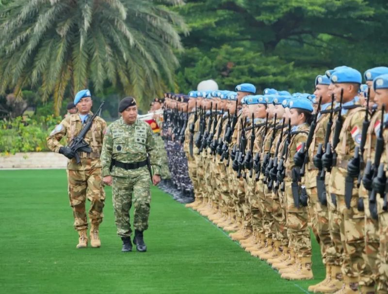 Pasukan Tentara Nasional Indonesia (TNI).