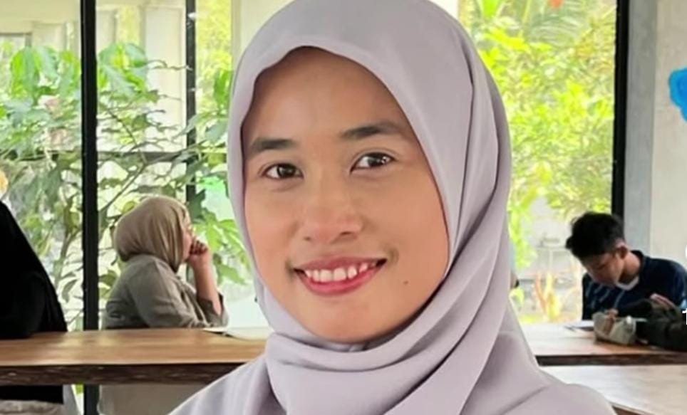 Aishah Prastowo