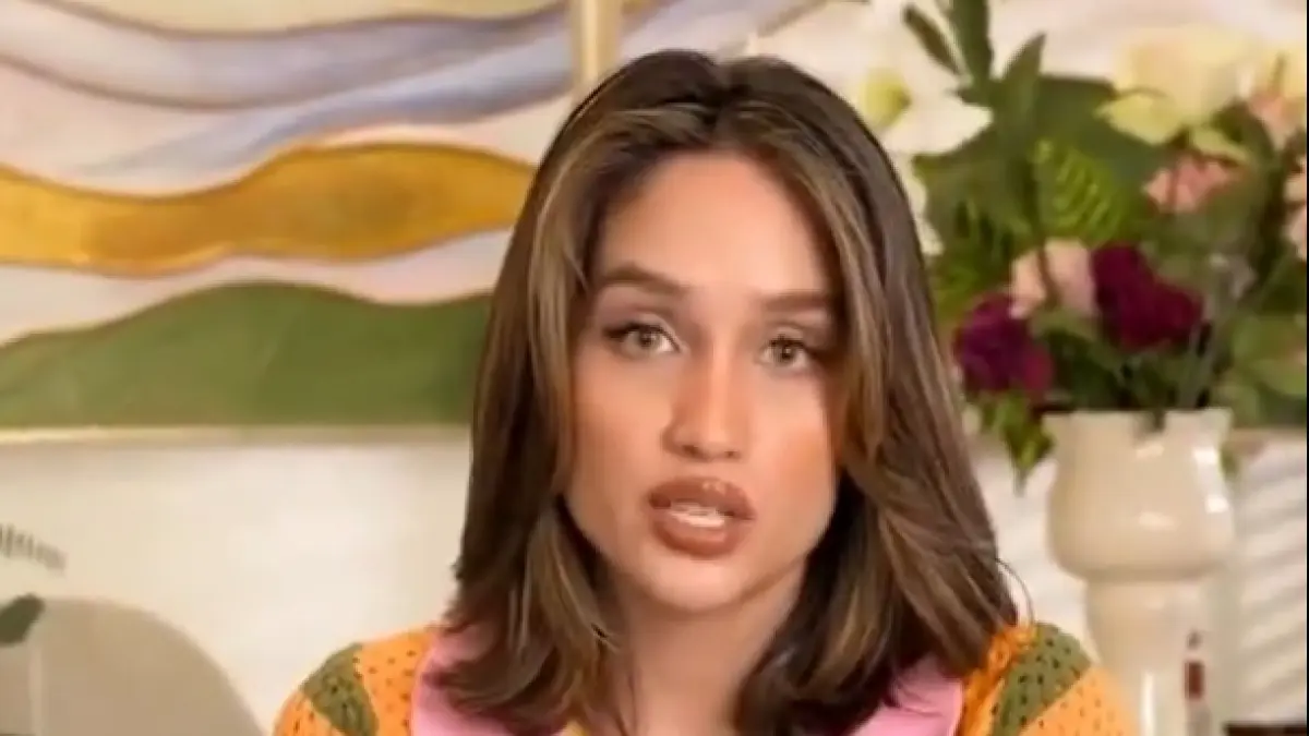 Cinta Laura Kiehl 