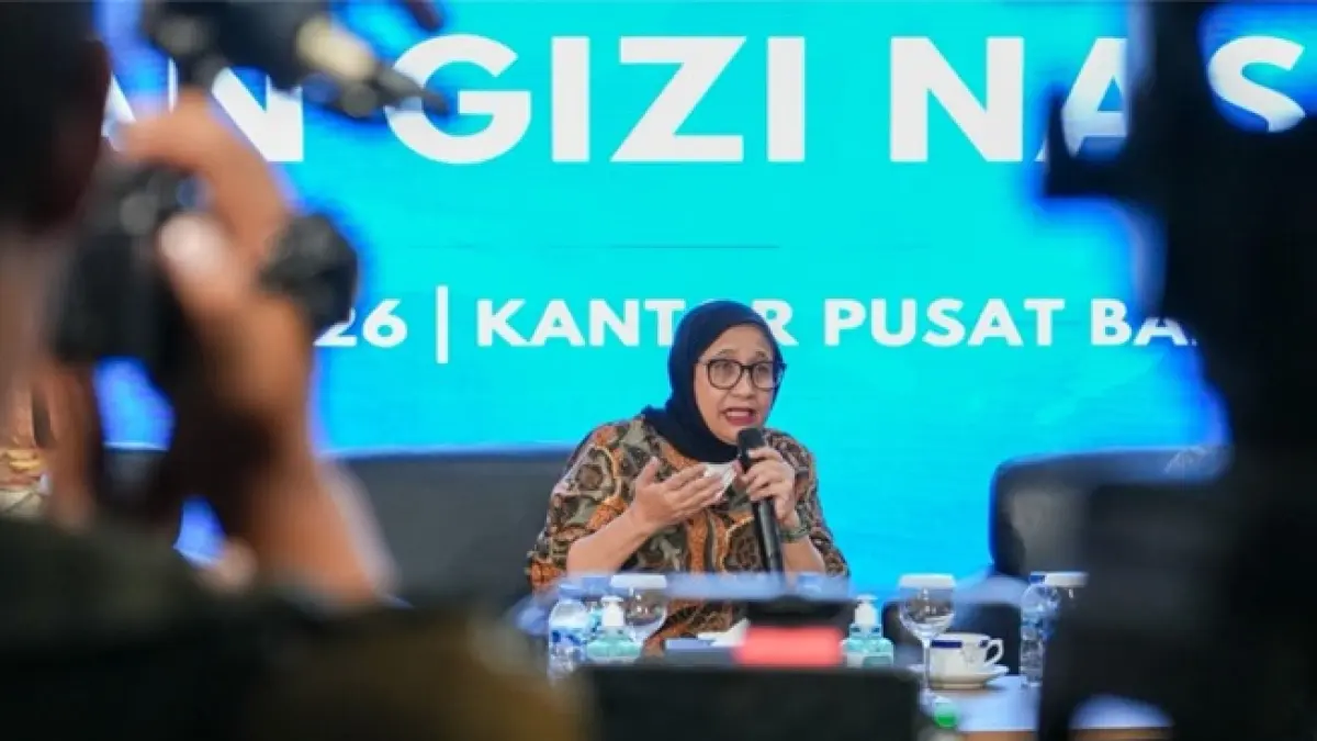 Kepala BGN, Nanik Deyang sampaikan opsi melibatkan kantin sekolah dalam produksi MBG. (Foto: Dok. Biro Hukum dan Humas BGN)