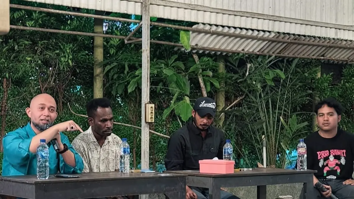 Bedah buku 